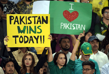 لاہوریے چھا گئے ،دہشتگردوں کو واضح پیغام دیدیا،پاکستان زندہ باد